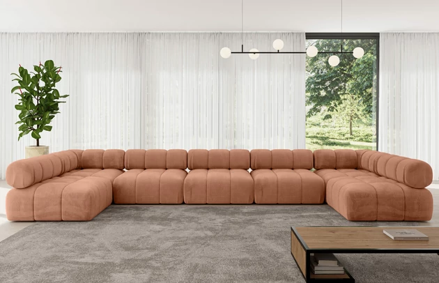 Bezug: Samt, Farbe: Apricot - Monolith 61, Stellvariante: U-Form, Stoffbeschreibung: MONOLITH: Wasserabweisender und leicht zu reinigender Möbelstoff, scheuerfest (100.000 Martindale-Zyklen) lichtecht (5) und pillingarm (4-5), aus 100 % PES, Gewicht 330 g/m2 ±5 %, Materialzusammensetzung: 100% Polyseter, Pilling Resistenz: 4, Abriebfestigkeit: 5, Scheuerbeständigkeit: 100000 Martindale-Zyklen, Zimmer: Wohnzimmer, Tiefe: 190 cm, Breite: 475 cm, Höhe: 70 cm, Anzahl der Sitzflächen: 8, Sitzfüllung: Wellenfeder und T30-Schaum, Art der Rückenkissen: Rückenlehne - feste, Annzahl der Sitzkissen: 5, Breite der Ottomane: 95 cm, Tiefe der Ottomane: 190 cm, Tiefe der Sitzfläche: 65 cm, Sitzhöhe: 40 cm, Schlaffunktion: Ohne Schlaffunktion - 1