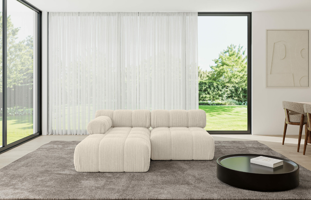 Bezug: Cord, Farbe: Beige - Poso 105, Stellvariante: Ottomane Links, Stoffbeschreibung: POSO ist ein angenehm anzufühlender Velours mit Kordstruktur (35000 MartindaleZyklen) und leicht zu reinigender Möbellstoff, lichtecht (5) und pillingarm (5), Gewicht 380 g/m2 ±5%, Materialzusammensetzung: 90% Polyseter, 10% Nylon, Pilling Resistenz: 5, Abriebfestigkeit: 5, Scheuerbeständigkeit: 30000 Martindale-Zyklen, Zimmer: Wohnzimmer, Tiefe: 160 cm, Breite: 190 cm, Höhe: 70 cm, Anzahl der Sitzflächen: 4, Sitzfüllung: Wellenfeder und T30-Schaum, Art der Rückenkissen: Rückenlehne - feste, Annzahl der Sitzkissen: 2, Breite der Ottomane: 95 cm, Tiefe der Ottomane: 160 cm, Tiefe der Sitzfläche: 65 cm, Sitzhöhe: 40 cm, Schlaffunktion: Ohne Schlaffunktion - 1