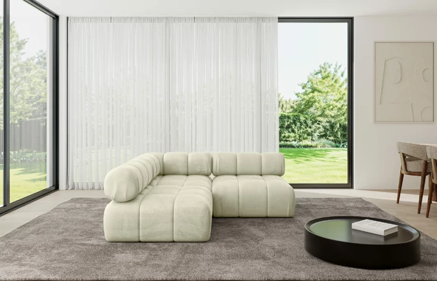 Bezug: Samt, Farbe: Beige - Monolith 4, Stellvariante: Ottomane Links, Stoffbeschreibung: MONOLITH: Wasserabweisender und leicht zu reinigender Möbelstoff, scheuerfest (100.000 Martindale-Zyklen) lichtecht (5) und pillingarm (4-5), aus 100 % PES, Gewicht 330 g/m2 ±5 %, Materialzusammensetzung: 100% Polyseter, Pilling Resistenz: 4, Abriebfestigkeit: 5, Scheuerbeständigkeit: 100000 Martindale-Zyklen, Zimmer: Wohnzimmer, Tiefe: 190 cm, Breite: 190 cm, Höhe: 70 cm, Anzahl der Sitzflächen: 4, Sitzfüllung: Wellenfeder, Art der Rückenkissen: Rückenlehne - feste, Annzahl der Sitzkissen: 2, Breite der Ottomane: 95 cm, Tiefe der Ottomane: 190 cm, Tiefe der Sitzfläche: 65 cm, Sitzhöhe: 40 cm, Schlaffunktion: Ohne Schlaffunktion - 1