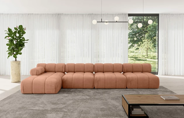 Bezug: Samt, Farbe: Apricot - Monolith 61, Stellvariante: Ottomane Links, Stoffbeschreibung: MONOLITH: Wasserabweisender und leicht zu reinigender Möbelstoff, scheuerfest (100.000 Martindale-Zyklen) lichtecht (5) und pillingarm (4-5), aus 100 % PES, Gewicht 330 g/m2 ±5 %, Materialzusammensetzung: 100% Polyseter, Pilling Resistenz: 4, Abriebfestigkeit: 5, Scheuerbeständigkeit: 100000 Martindale-Zyklen, Zimmer: Wohnzimmer, Tiefe: 160 cm, Breite: 380 cm, Höhe: 70 cm, Anzahl der Sitzflächen: 6, Sitzfüllung: Wellenfeder und T30-Schaum, Art der Rückenkissen: Rückenlehne - feste, Annzahl der Sitzkissen: 4, Breite der Ottomane: 95 cm, Tiefe der Ottomane: 160 cm, Tiefe der Sitzfläche: 65 cm, Sitzhöhe: 40 cm, Schlaffunktion: Ohne Schlaffunktion - 1