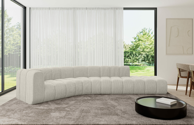 Bezug: Cord, Farbe: Cremeweiß - Poso 100, Stellvariante: Ottomane Links, Stoffbeschreibung: POSO ist ein angenehm anzufühlender Velours mit Kordstruktur (35000 MartindaleZyklen) und leicht zu reinigender Möbellstoff, lichtecht (5) und pillingarm (5), Gewicht 380 g/m2 ±5%, Materialzusammensetzung: 90% Polyseter, 10% Nylon, Pilling Resistenz: 5, Abriebfestigkeit: 5, Scheuerbeständigkeit: 30000 Martindale-Zyklen, Zimmer: Wohnzimmer, Tiefe: 194 cm, Breite: 399 cm, Höhe: 70 cm, Anzahl der Sitzflächen: 4, Sitzfüllung: Wellenfeder, Art der Rückenkissen: Rückenlehne - feste, Tiefe der Sitzfläche: 62 cm, Sitzhöhe: 40 cm, Schlaffunktion: Ohne Schlaffunktion - 1