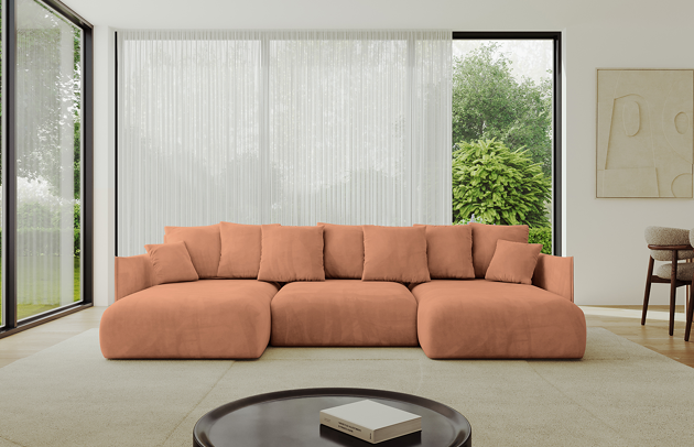 Bezug: Samt, Farbe: Apricot - Kronos 41, Stellvariante: U-Form, Stoffbeschreibung: KRONOS: Scheuerfester (50.000 Martindale-Zyklen), flauschiger Möbelstoff mit weicher Plüschoberfläche, lichtecht (5), reibecht (4-5), pillingarm (4). Gewicht 275 g/m2 ±5%., Materialzusammensetzung: 100% Polyseter, Pilling Resistenz: 5, Abriebfestigkeit: 5, Scheuerbeständigkeit: 50000 Martindale-Zyklen, Ausstattung: Kissen, Zimmer: Wohnzimmer, Tiefe: 177 cm, Breite: 317 cm, Höhe: 72 cm, Länge der Schlaffläche: 303 cm, Breite der Schlaffläche: 158 cm, Liegehöhe: 42 cm, Anzahl der Sitzflächen: 6, Sitzfüllung: Wellenfeder + HR35 und T30-Schaum, Anzahl der Rückenkissen: 7, Art der Rückenkissen: Rückenkissen, Annzahl der Sitzkissen: 3, Anzahl der Zierkissen: 2, Material der Füße: Kunststoff, Höhe der Füße: 5 cm, Farbe der Füße: Schwarz, Tiefe der Armlehnen: 123 cm, Breite der Armlehnen: 7 cm, Höhe der Armlehnen: 60 cm, Breite der Ottomane: 101 cm, Tiefe der Ottomane: 158 cm, Tiefe der Sitzfläche: 114 cm, Sitzhöhe: 42 cm, Art des Stauraumes: Innenfach geschlossen, Schlaffunktion: Mit Schlaffunktion - 1