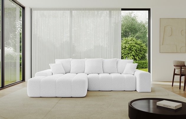 Bezug: Bouclé, Farbe: Weiß - Quelle 01, Stellvariante: Ottomane Links, Stoffbeschreibung: Polsterstoff Quelle: hochwertiger Bouclé Stoff, strapazierfähig, atmungsaktiv und pflegeleicht. (80.000 Martindale-Zyklen) 100 % PES, pillingarm(4-5), Gewicht 315 g/m² ±5 %, Materialzusammensetzung: 100% Polyseter, Pilling Resistenz: 5, Abriebfestigkeit: 4, Scheuerbeständigkeit: 80000 Martindale-Zyklen, Zimmer: Wohnzimmer, Tiefe: 164 cm, Breite: 267 cm, Höhe: 69 cm, Länge der Schlaffläche: 214 cm, Breite der Schlaffläche: 119-cm, Liegehöhe: 38 cm, Anzahl der Sitzflächen: 4, Sitzfüllung: Wellenfeder + HR35 und T30-Schaum, Anzahl der Rückenkissen: 5, Art der Rückenkissen: Rückenkissen, Annzahl der Sitzkissen: 2, Anzahl der Zierkissen: 2, Material der Füße: Kunststoff, Höhe der Füße: 1 cm, Farbe der Füße: Schwarz, Breite der Armlehnen: 25 cm, Breite der Ottomane: 111 cm, Tiefe der Ottomane: 125 cm, Tiefe der Sitzfläche: 47 cm, Sitzhöhe: 38 cm, Art des Stauraumes: Innenfach geschlossen - 1